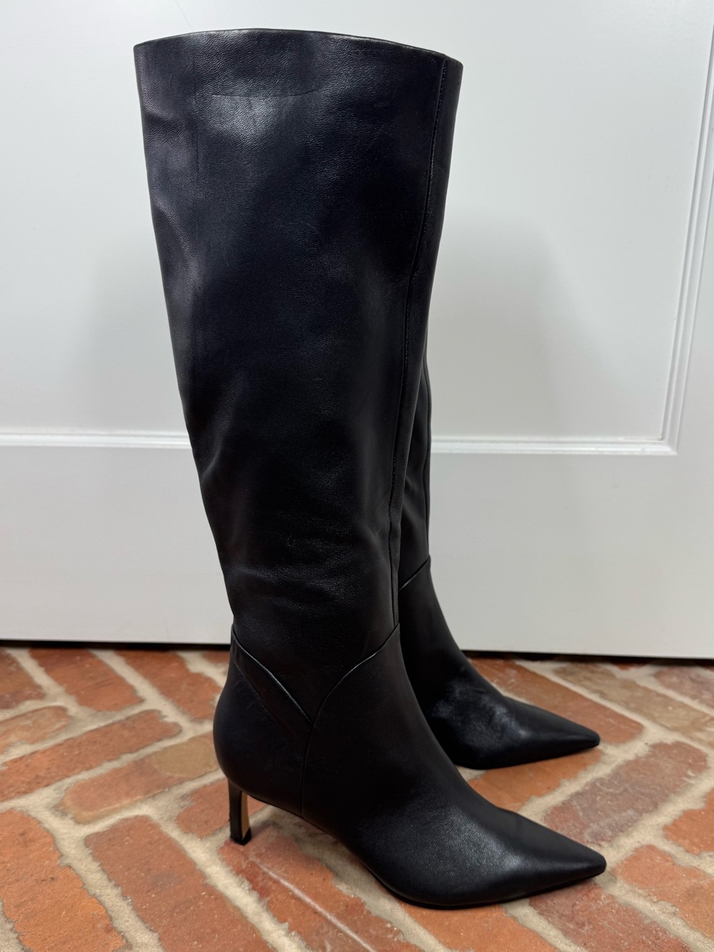 Marc Fisher Sabrina Leather Black Pointy Toe Low Stiletto Heeled Boots size 7